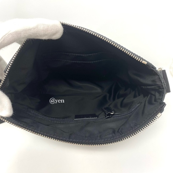 Gucci Unisex's messenger techno Crossbodybag - Picture 7 of 13